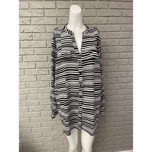 Calvin Klein Women Black /White V Neck Striped Roll Tab Tunic Blouse Size 1X
